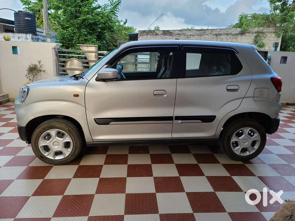 Maruti S-presso Vxi+ (2023 Regd) - 45k Km, Android Auto