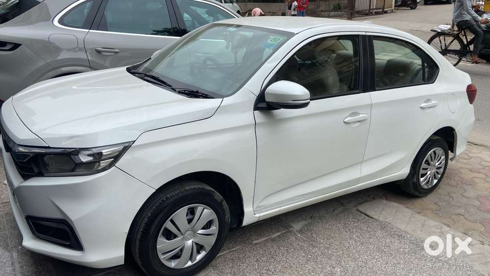 2023 Model Genuine Car Less Driven Everything Orignal No Dealer