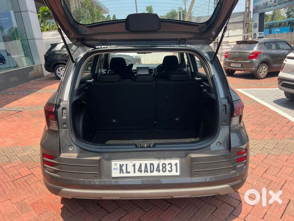 Hyundai Venue 1.2 S (o), 2023, Petrol