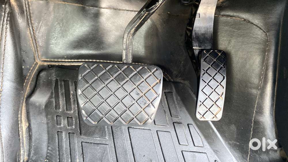 Skoda Slavia 1.0 Tsi Style At, 2022, Petrol