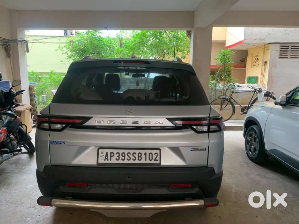 Maruti Suzuki Brezza Lxi 2023