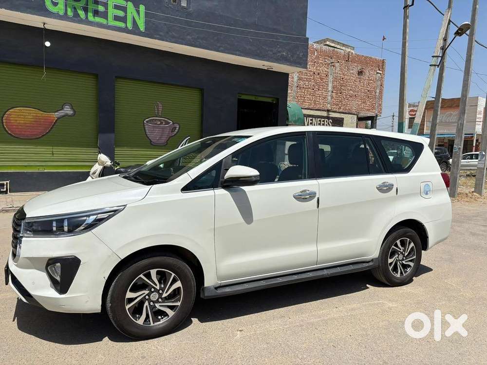 Toyota Innova Crysta 2021 Diesel Well Maintained