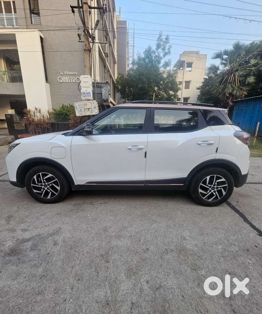 Mahindra Xuv400 Ev El Fast Charger Dt, 2023, Electric