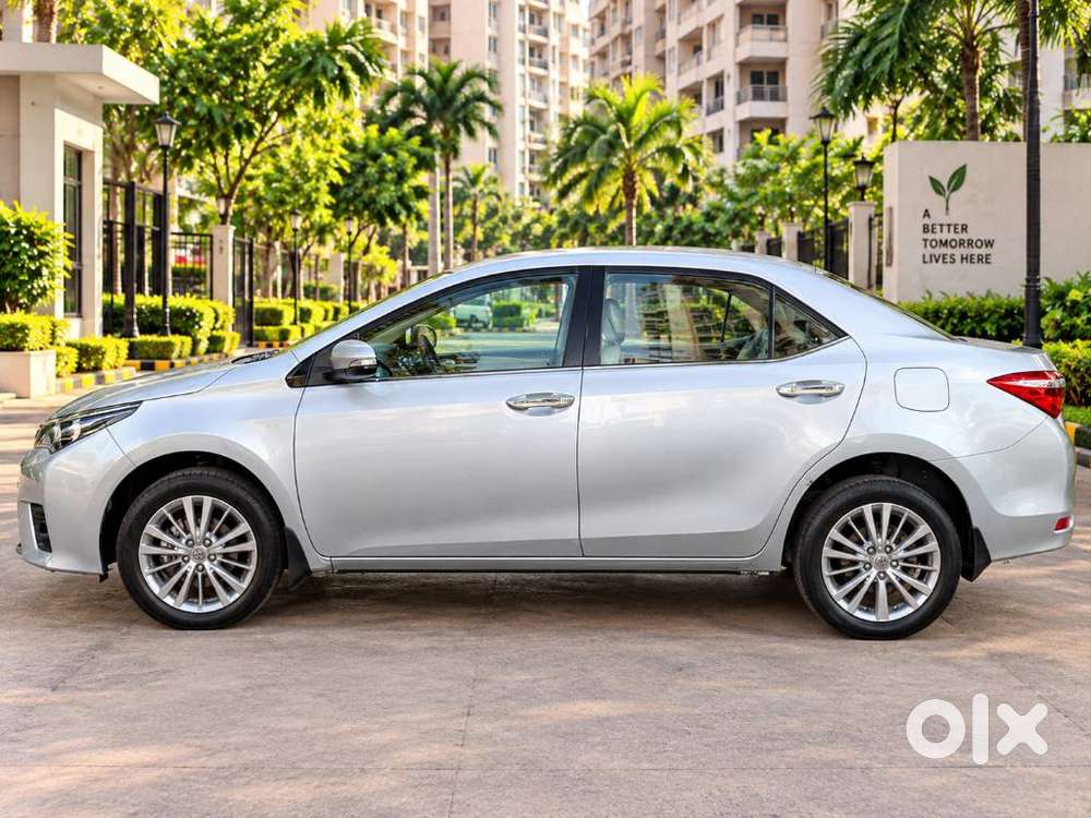 Toyota Corolla Altis, 2016, Petrol