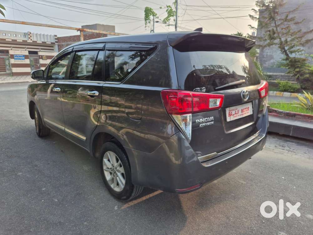 Toyota Innova Crysta 2.8 Gx At, 2017, Diesel