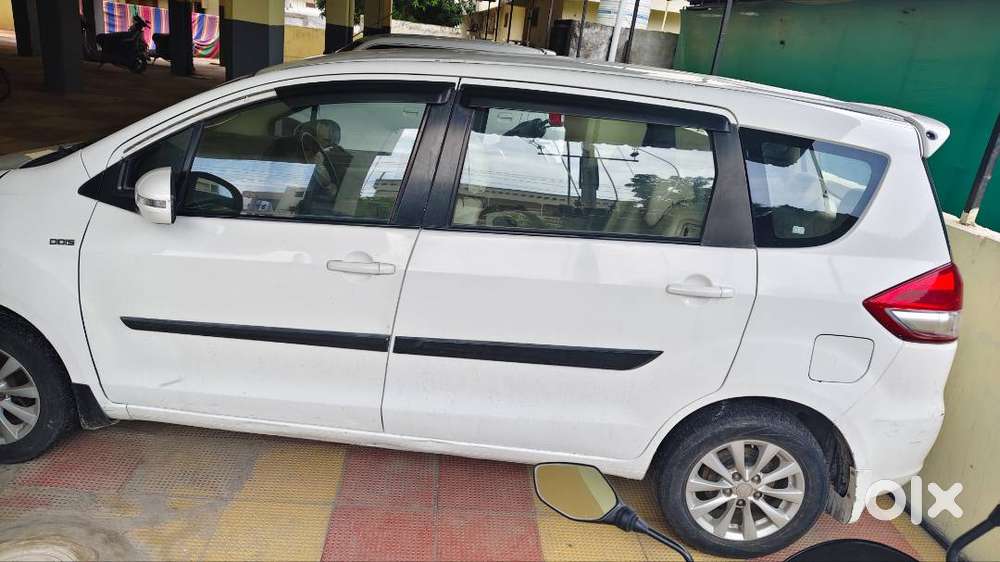 Maruti Suzuki Ertiga Zdi 2014