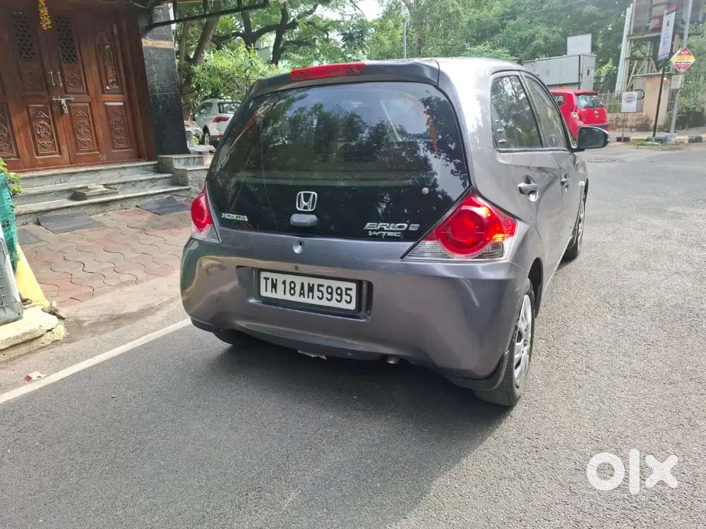 Honda Brio Petrol Mt 2017