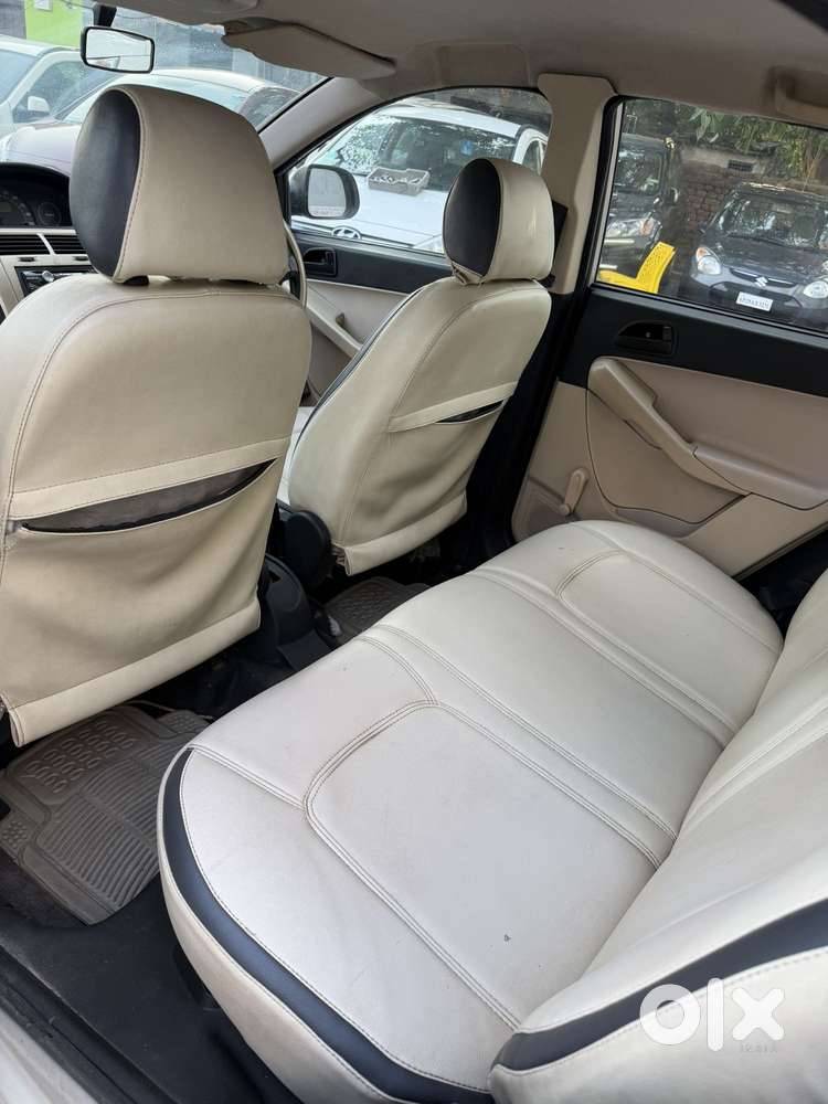 Tata Indica Vista 2008-2013 Safire Gvx, 2011, Petrol