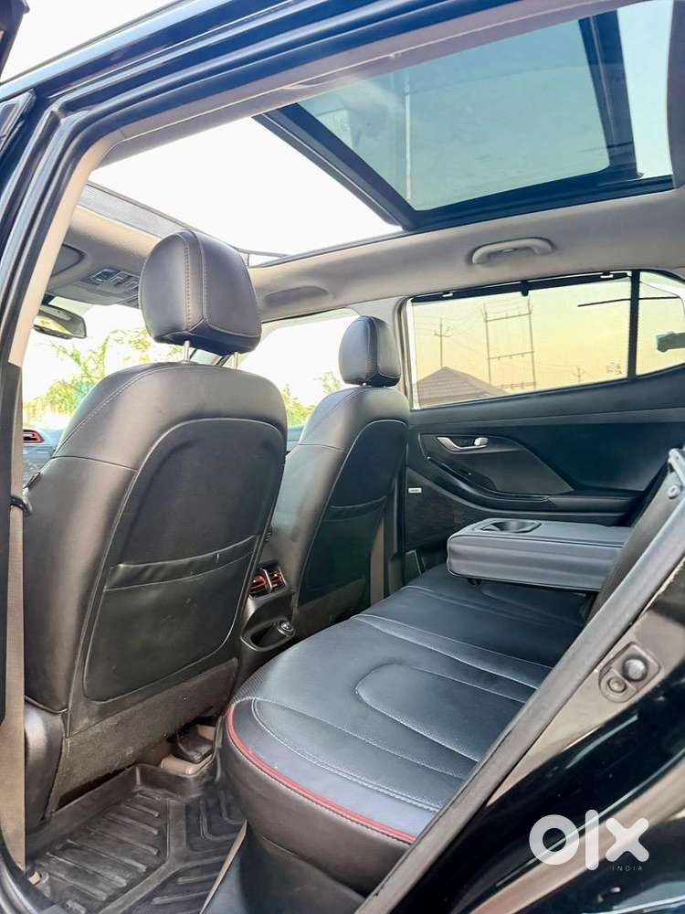 Hyundai Creta 2022 Diesel Well Maintained Top Model Auto Tayer New