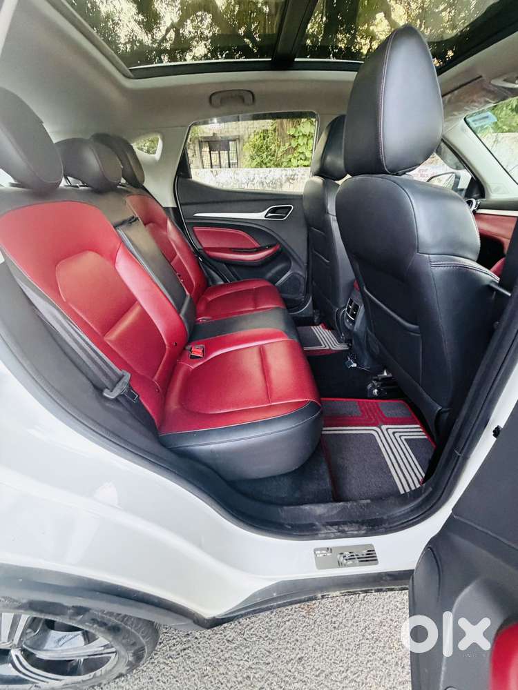 Mg Astor 1.5 Savvy Cvt S Red, 2021, Petrol