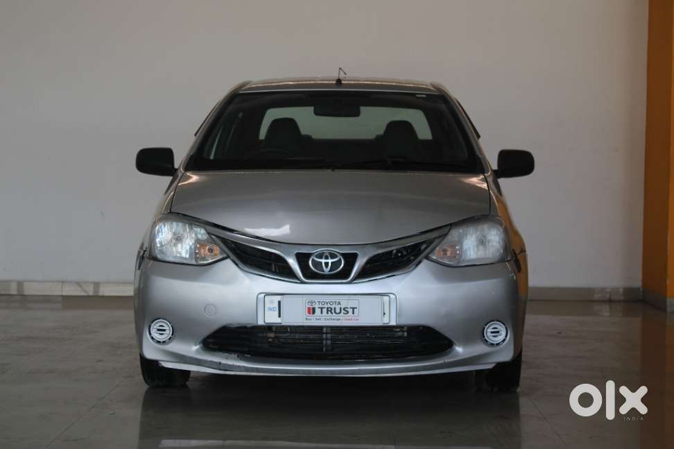 Toyota Etios 2010-2012 G, 2011, Petrol