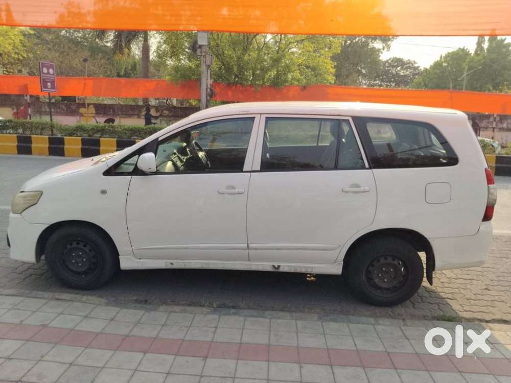 Toyota Innova 2.5 G (diesel) 7 Seater, 2016, Diesel