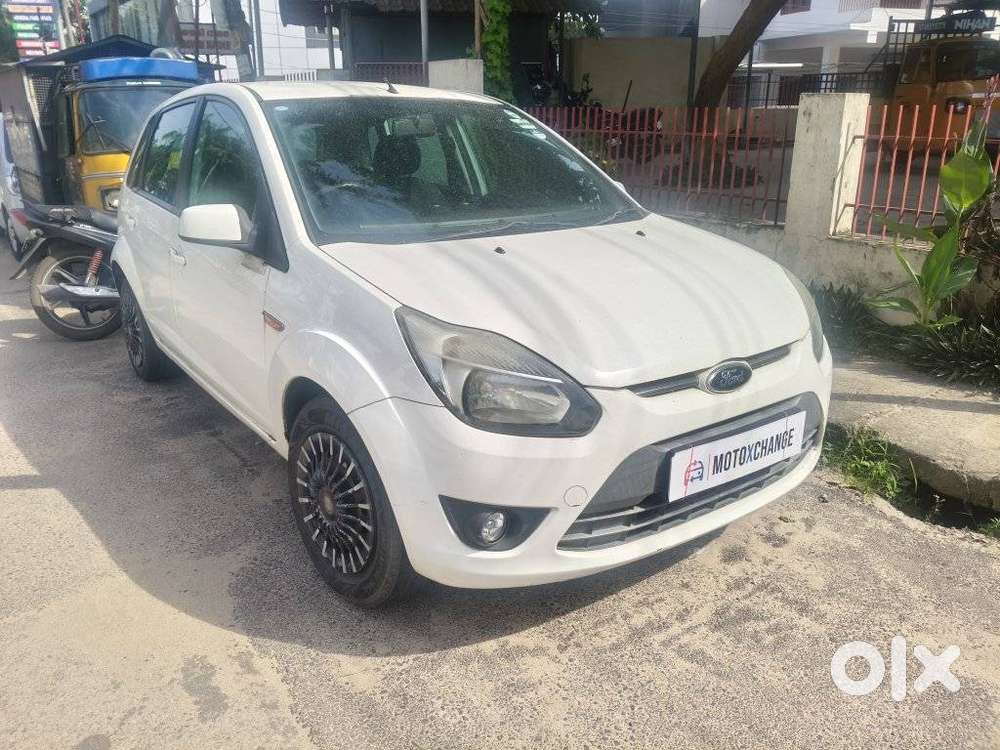 Ford Figo Diesel Titanium, 2012, Diesel