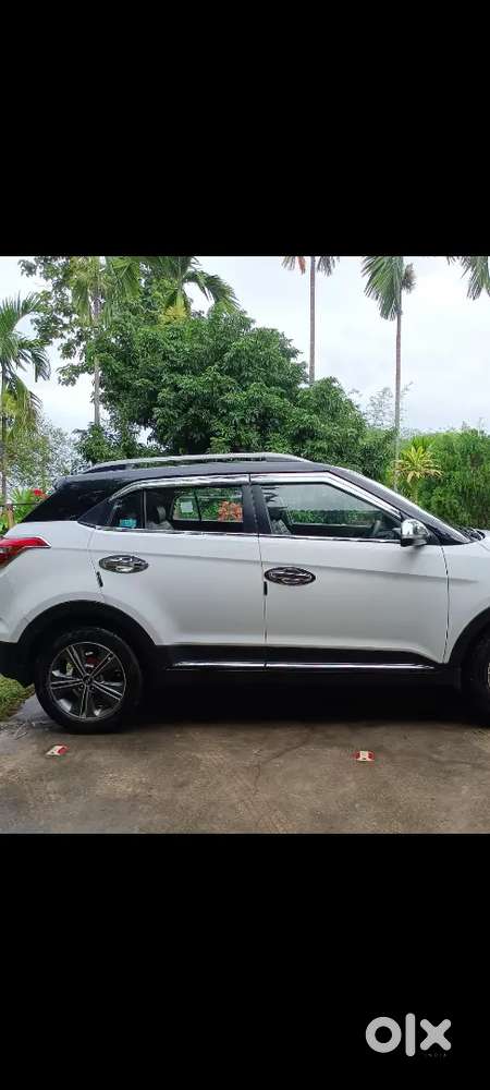 Hyundai Creta 2017 Diesel 57k Km Dual Tone