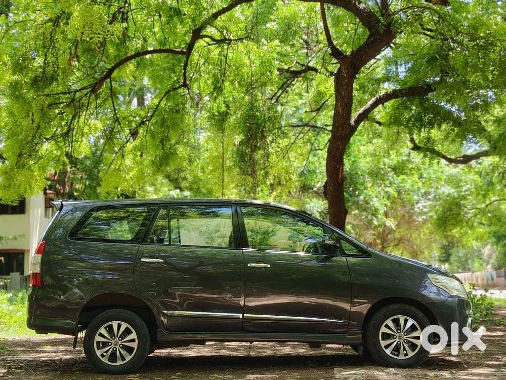 Toyota Innova 2.5 V 7 Str, 2015, Diesel