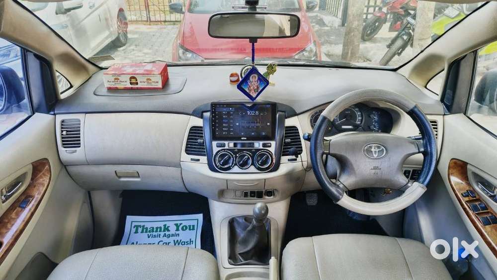 Toyota Innova 2.5 V Diesel 8-seater, 2008, Diesel