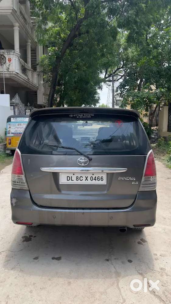 Toyota Innova Diesel 2011
