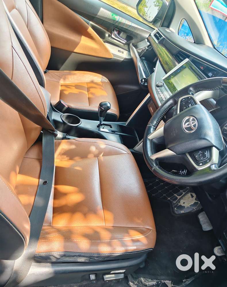 Toyota Innova Crysta 2.8z Automatic, 2019, Diesel