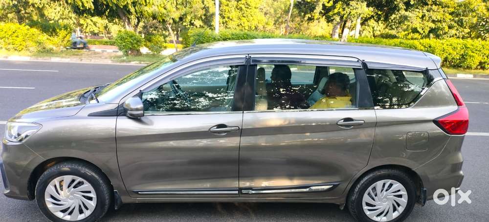 Maruti Suzuki Ertiga Vxi (o) Cng, 2023, Petrol