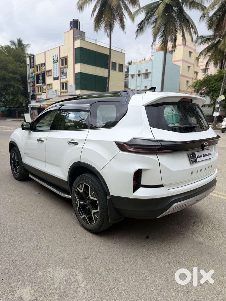Tata Safari Accomplished Plus 6 Str Dual Tone At, 2024, Diesel