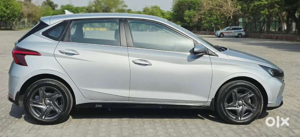 Hyundai I20 Sportz 1.2 Mt, 2023, Petrol