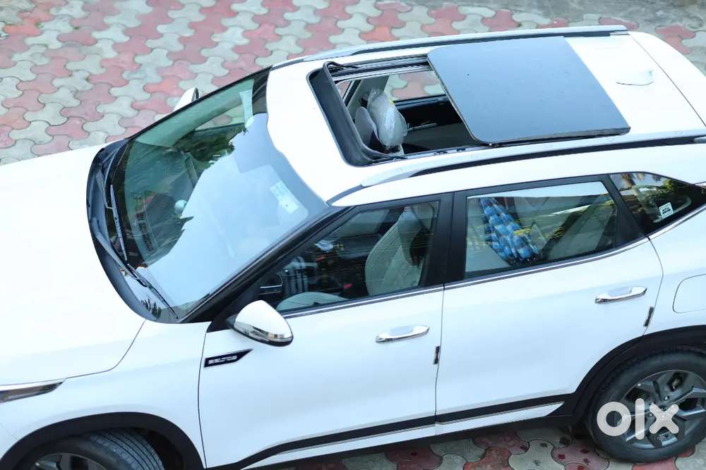 Kia Seltos 2024 White