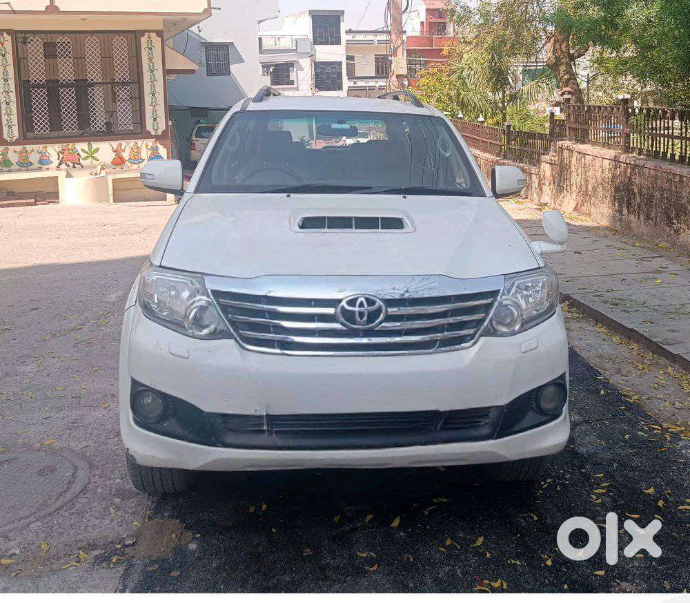 Toyota Fortuner 3.0 4x2 Automatic, 2014, Diesel