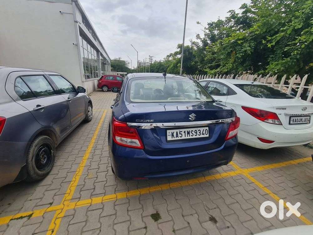 Maruti Suzuki Swift Dzire Vxi Optional, 2022, Petrol