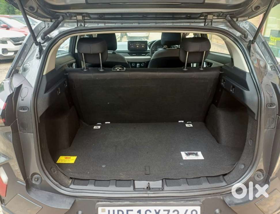 Tata Nexon Pure 1.2 Revotron Petrol 6 Mt, 2026, Cng & Hybrids