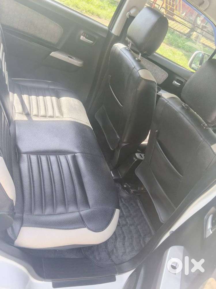 Maruti Suzuki Wagon R Vxi 1.2, 2013, Petrol