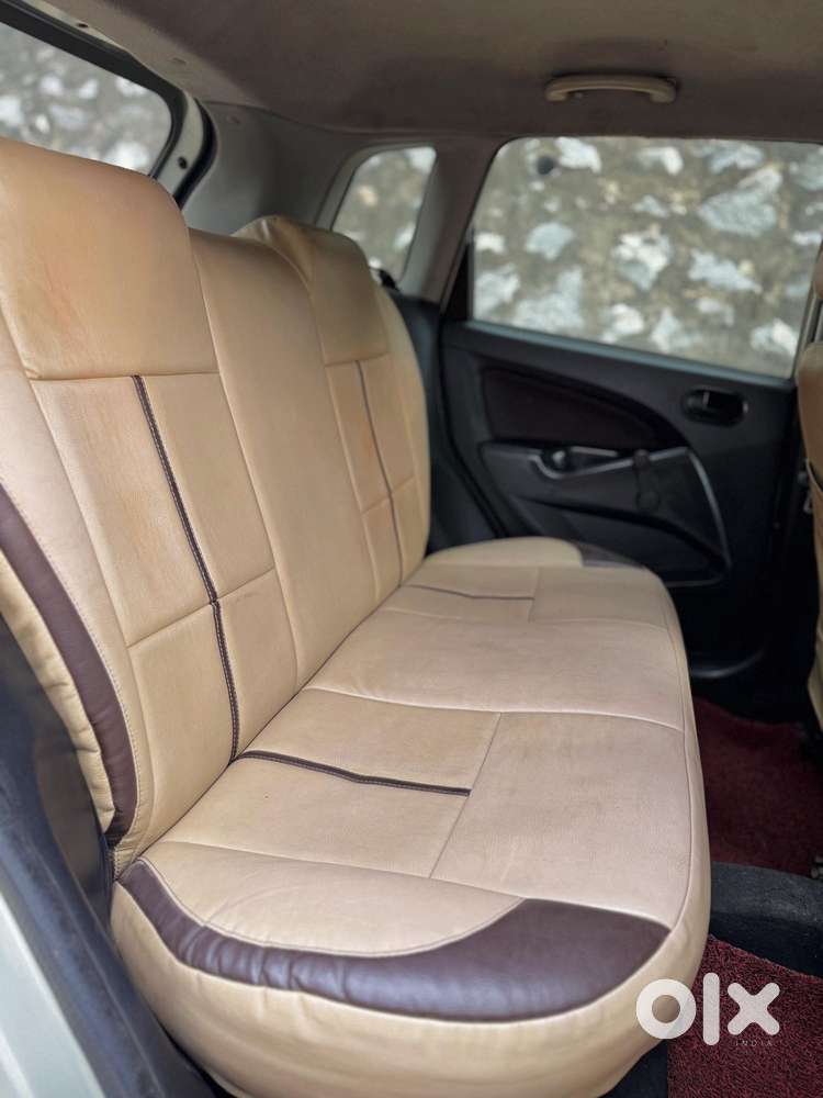 Ford Figo Ambiente, 2012, Petrol