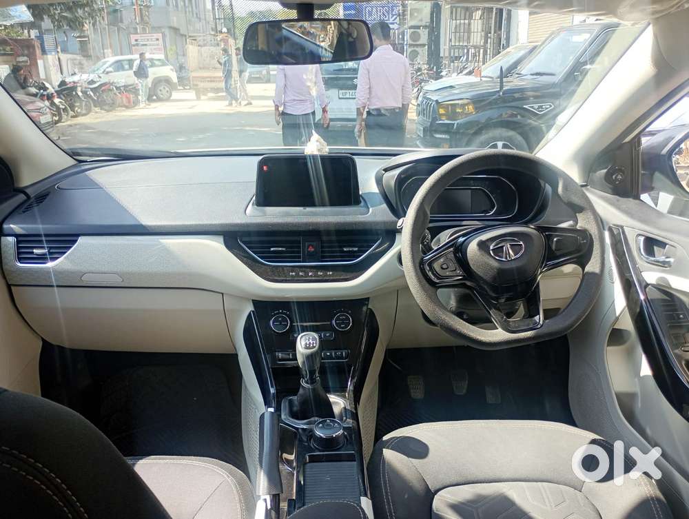 Tata Nexon 1.2 Revotron Xz Plus, 2022, Petrol