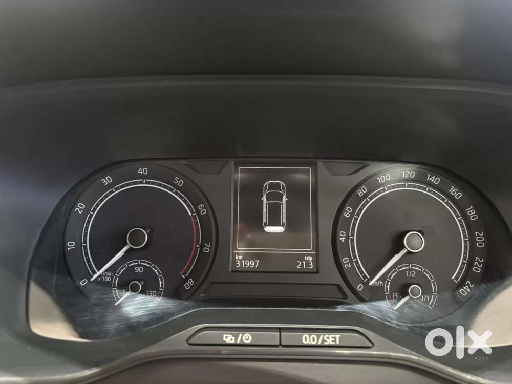 Skoda Kushaq Ambition 1.0l Tsi Mt, 2022, Petrol