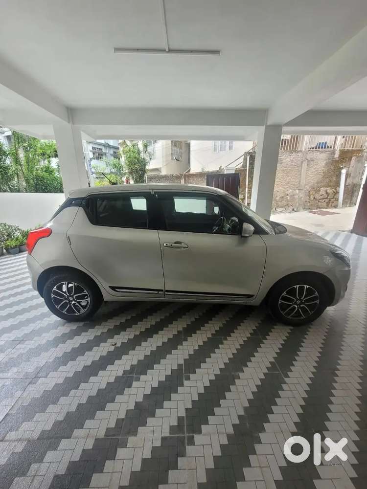Silver 2018 Maruti Suzuki Swift