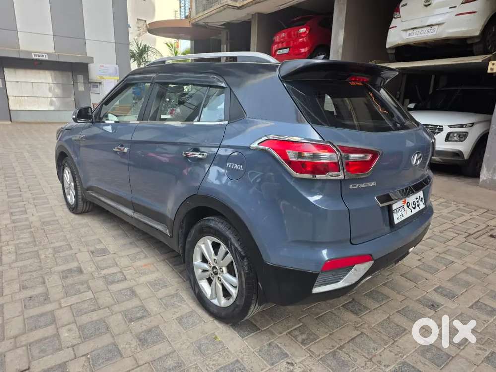 Selling My Hyundai Creta 2018 Top Model Fully Loaded For Just 525000