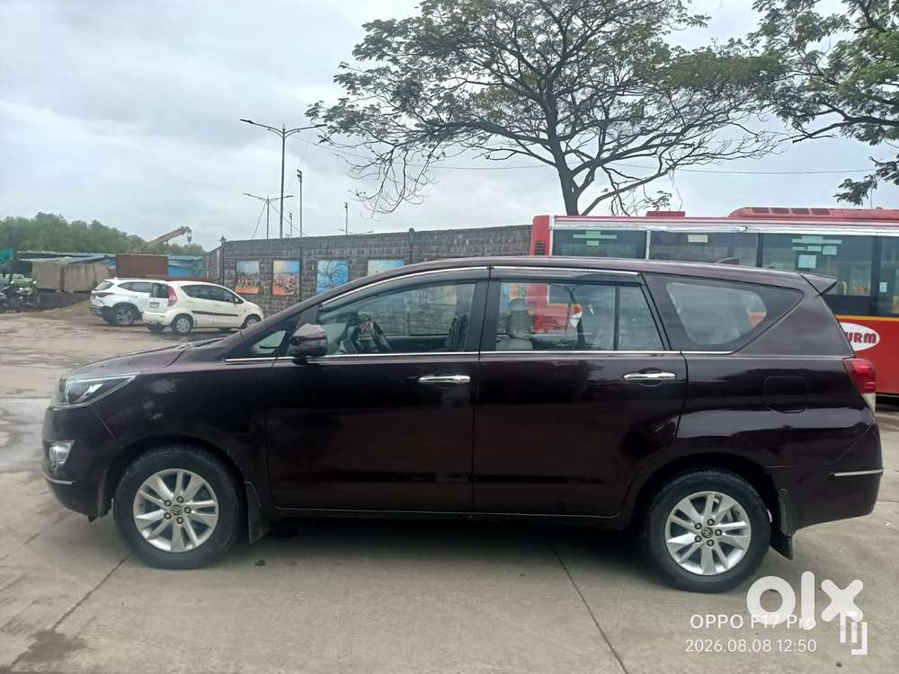 Toyota Innova Crysta 2.4 Vx Mt 8s, 2018, Diesel