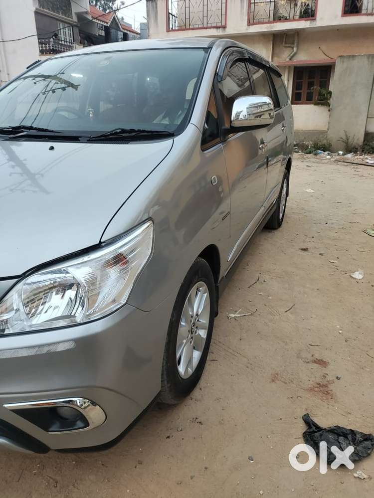 Toyota Innova 2.5 G (diesel) 8 Seater, 2015, Diesel