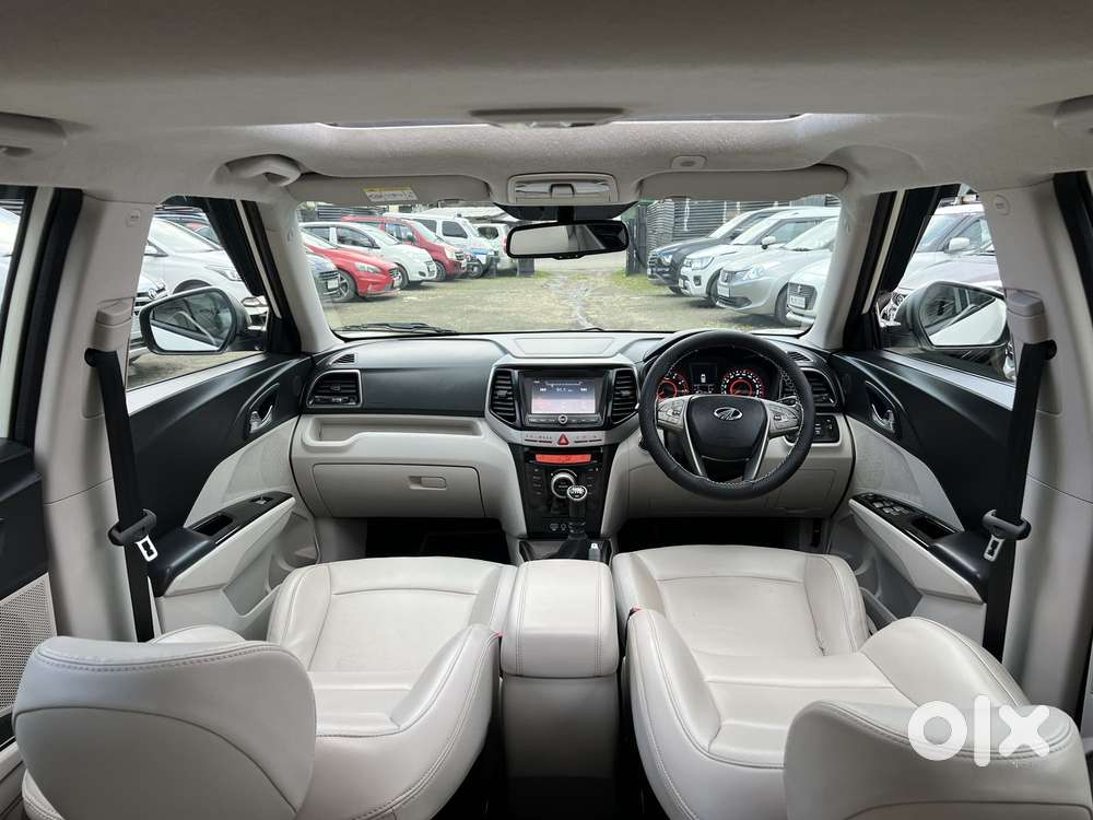 Mahindra Xuv300 W8 Option, 2019, Petrol
