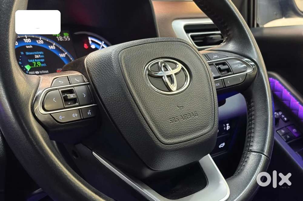Toyota Innova Hycross 2.0 Zx (o) Hybrid 7 Str, 2024, Petrol