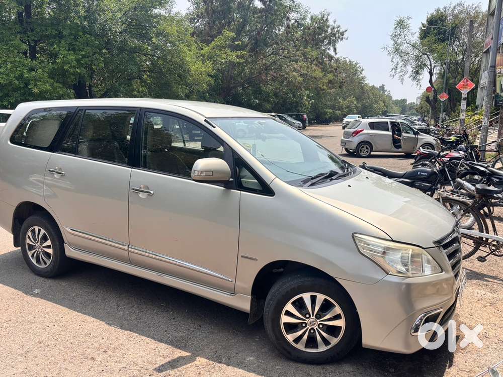 Toyota Innova Diesel 2016