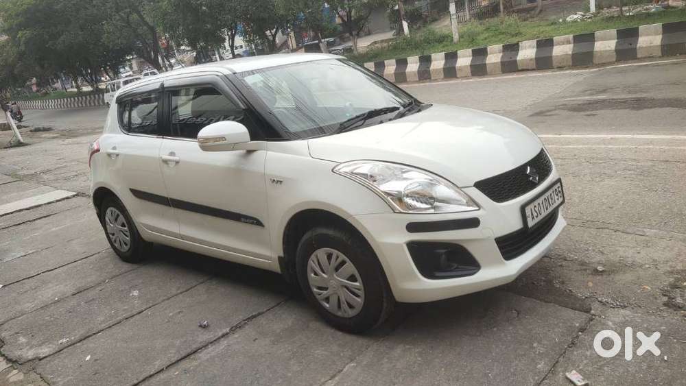 Maruti Suzuki Swift Vxi, 2017, Petrol