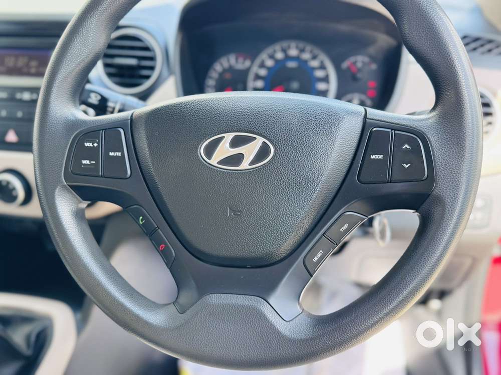 Hyundai Grand I10 Sportz 1.2 Kappa Vtvt, 2015, Petrol