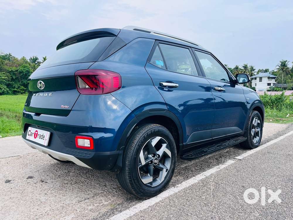 Hyundai Venue Petrol 2019