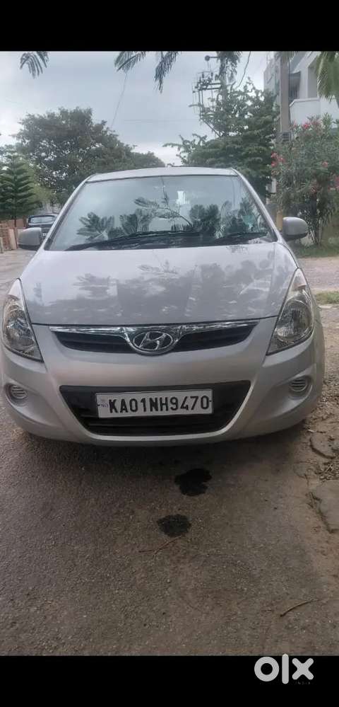 Hyundai I20 Sportz Petrol 2012