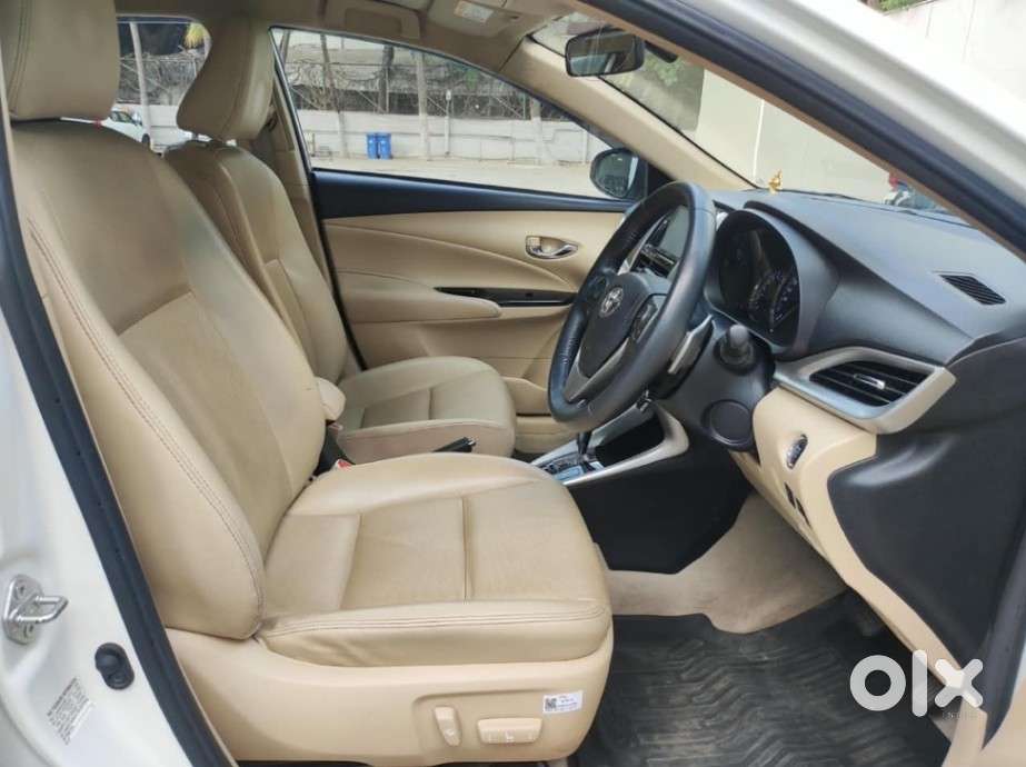 Toyota Yaris Ativ Vx Cvt, 2021, Petrol