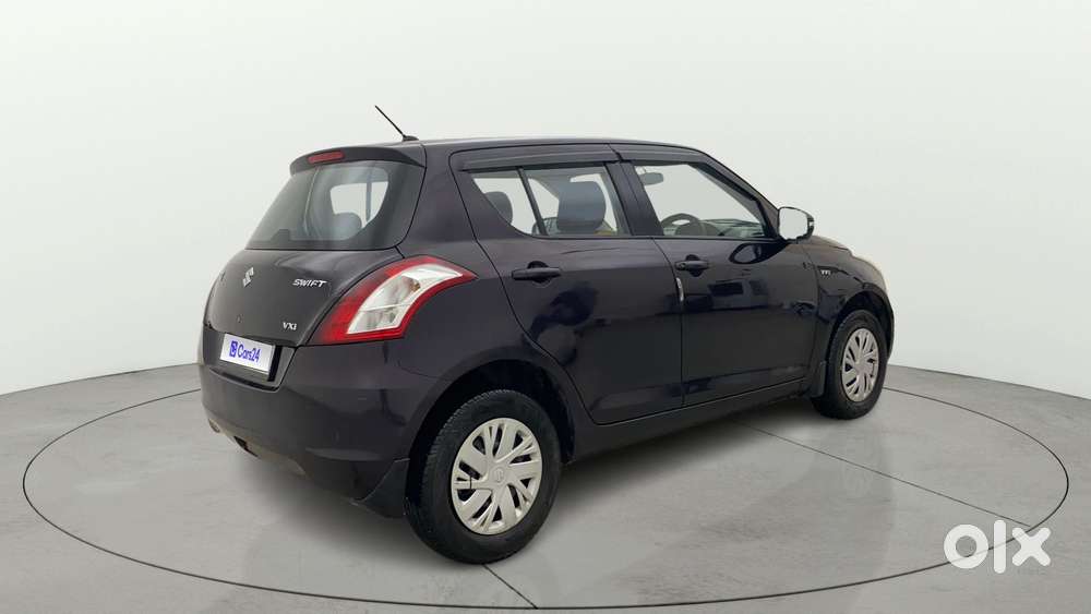 Maruti Suzuki Swift Vxi, 2015, Petrol