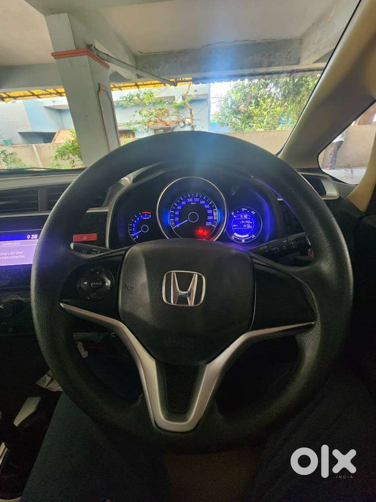 Honda Jazz 2015 Petrol 114000 Km Driven