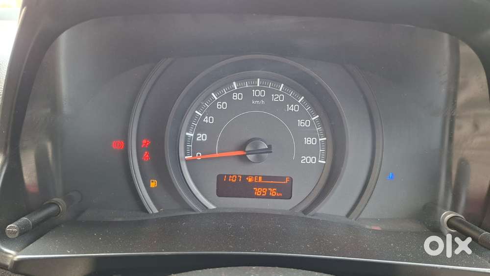 Maruti Suzuki Swift Lxi Optional-o, 2019, Petrol