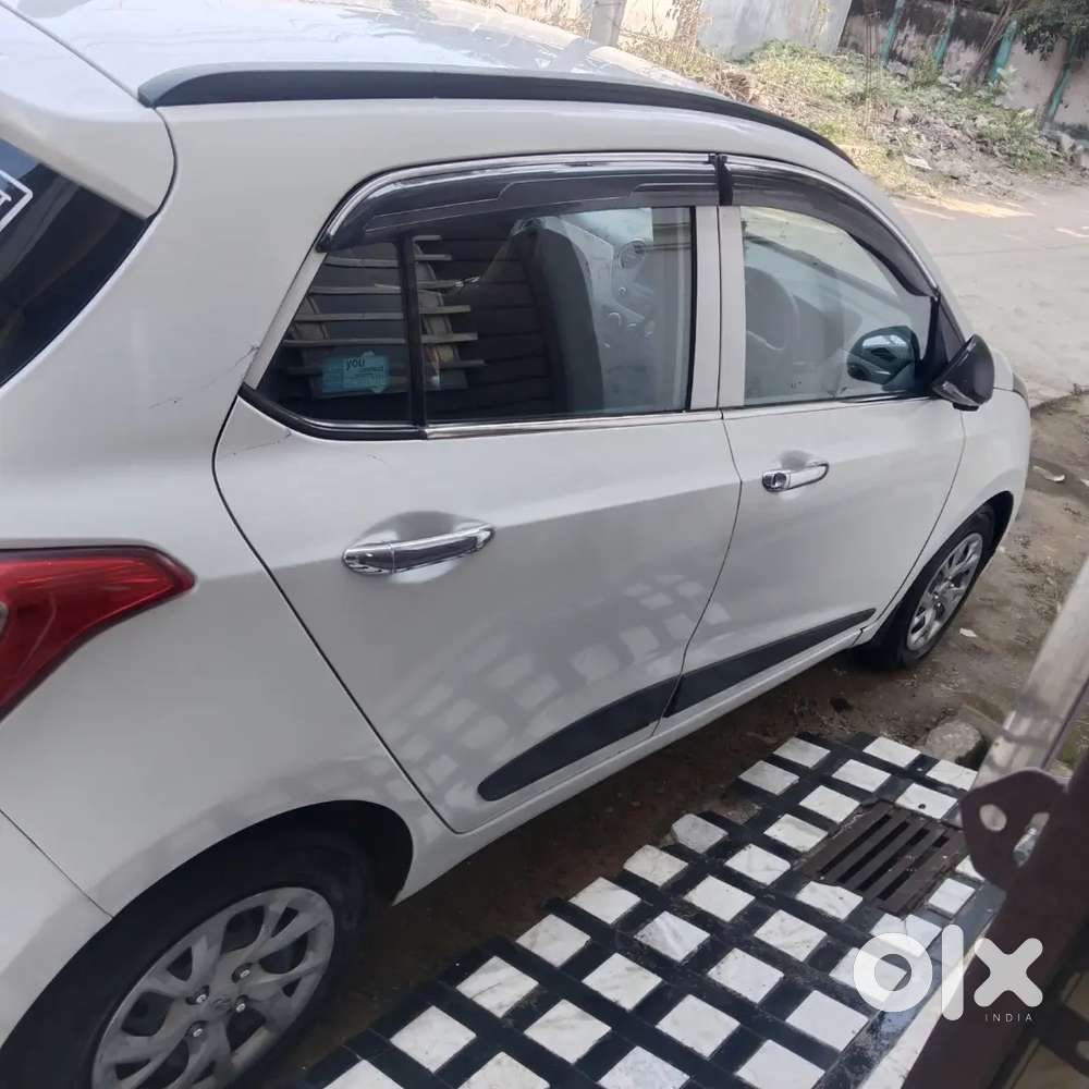 Hyundai Grand I10 Prime 2017 Diesel 70000 Km Driven