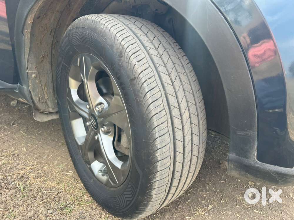 Hyundai Venue 2019 Diesel 80000 Km Driven